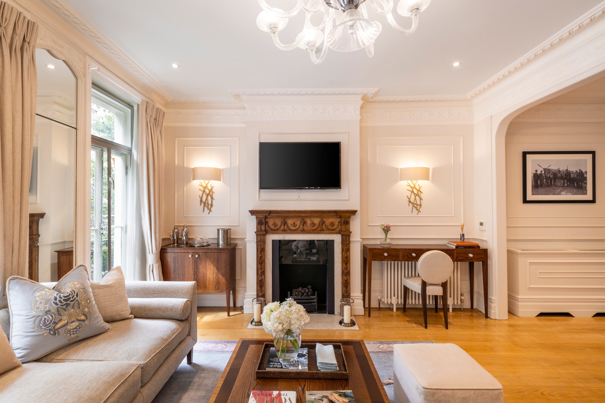An Everstreet residence in central London